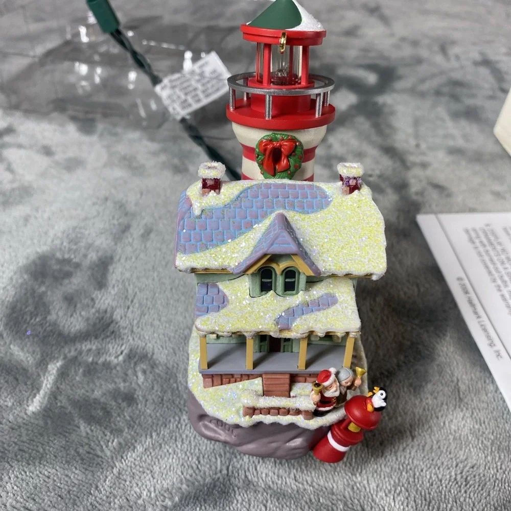 Hallmark Keepsake Lighthouse Greetings 2006 #10 Magic Light Ornament Christmas